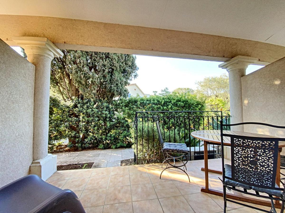 Appartement 2 Pieces Au Coeur Du Cap D'อองทีบส์ ภายนอก รูปภาพ